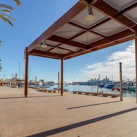 Cosy Apartment. 10min Walk To The & Train Tarragona